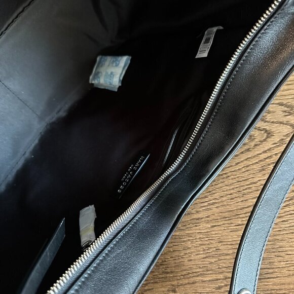 NWT! NEW! MARC JACOBS Tempo Baguette Shoulder Bag -Small Black, Leather, Women - Picture 6 of 13